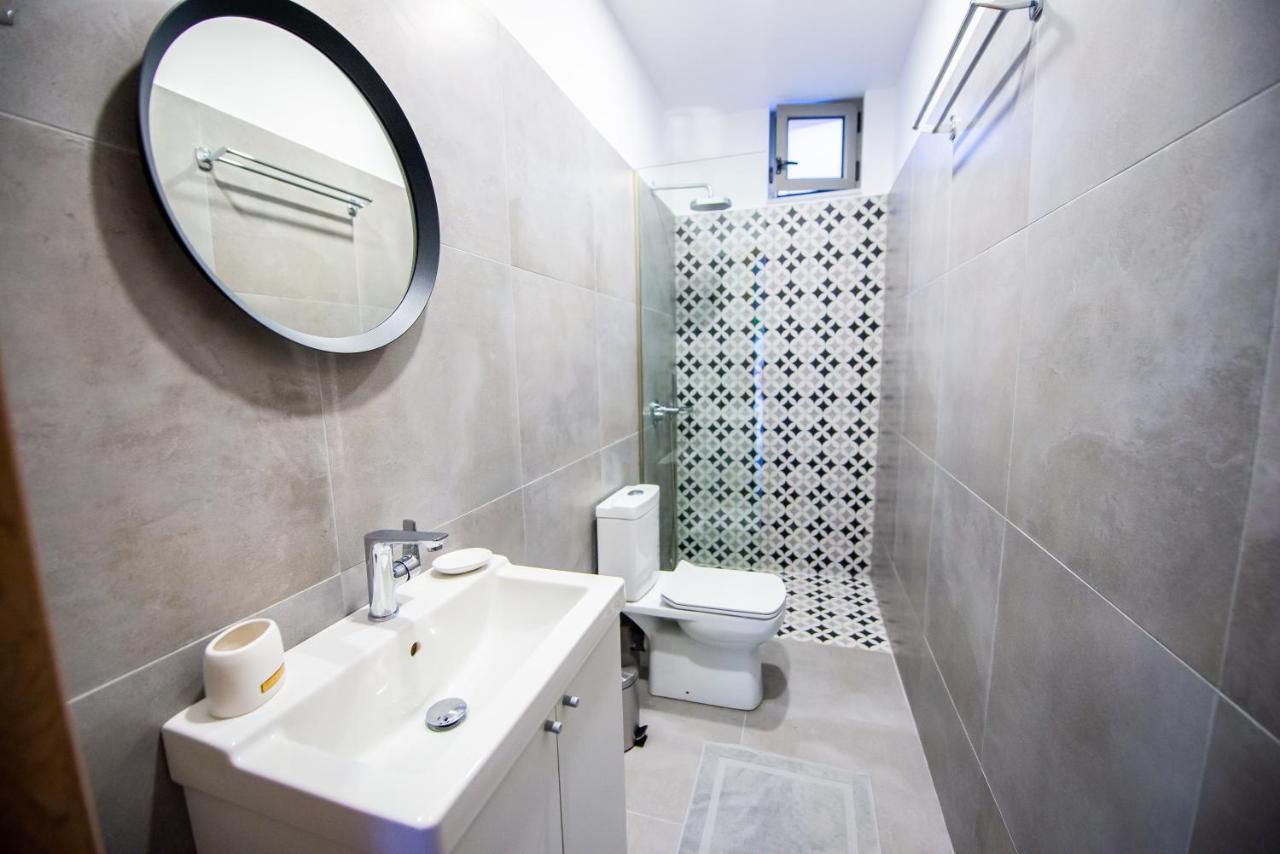 Indigo Apartment 1 Kalamata Extérieur photo